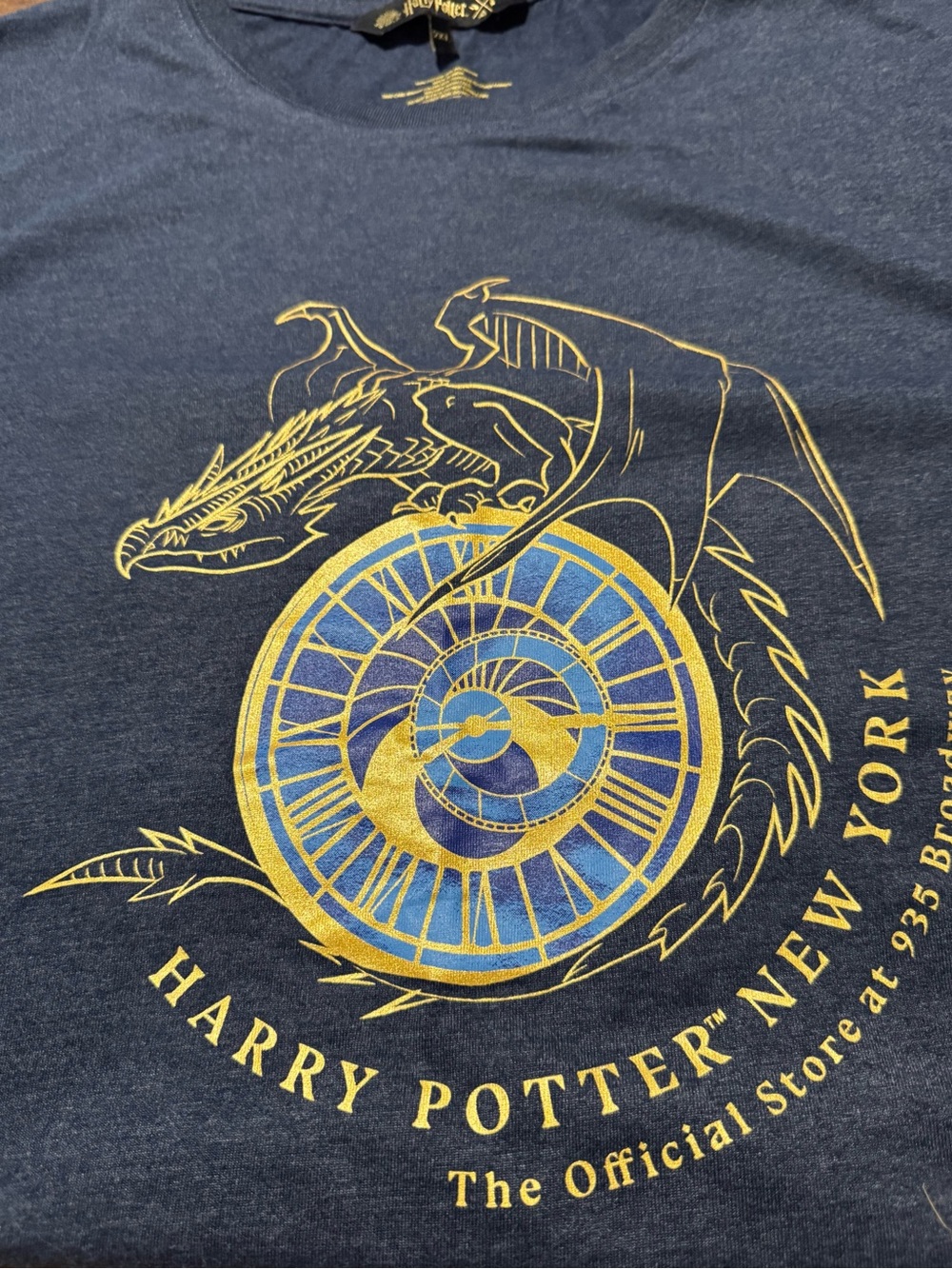Harry Potter New York Dragon Clock Graphic Tee – 2XL